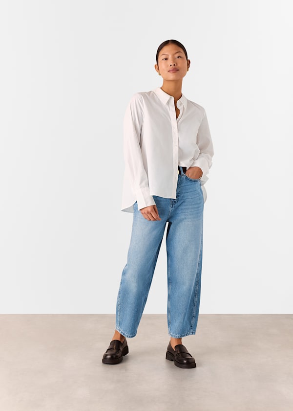 Light Wash Petite Authentic Barrel Leg Jean